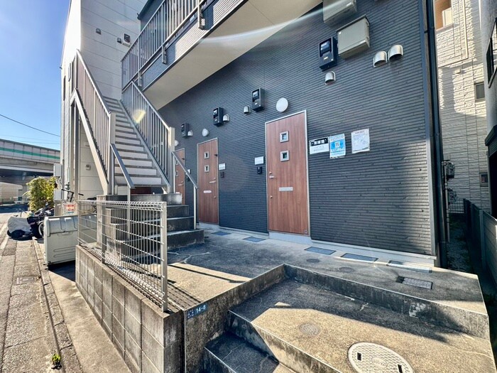 リュミエ安善の物件外観写真