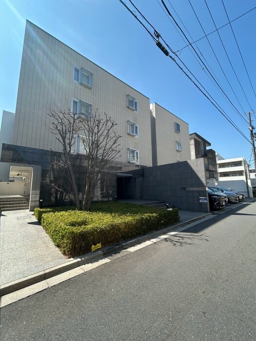 プライムアーバン市谷仲之町の物件外観写真