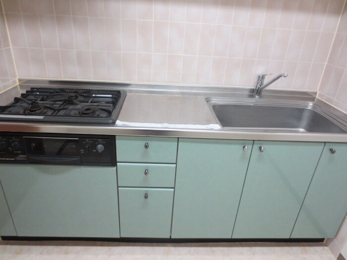 オーパスホームズ白山の物件内観写真