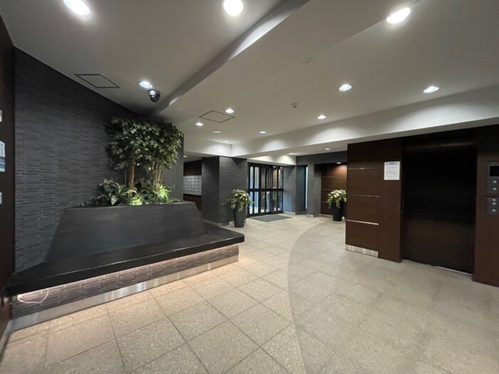 オーパスホームズ白山の物件外観写真