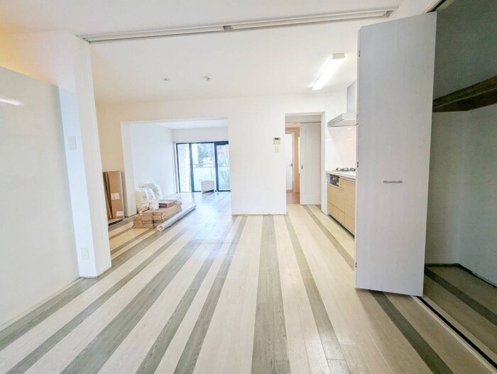 ポム・ドゥ・パンの物件内観写真