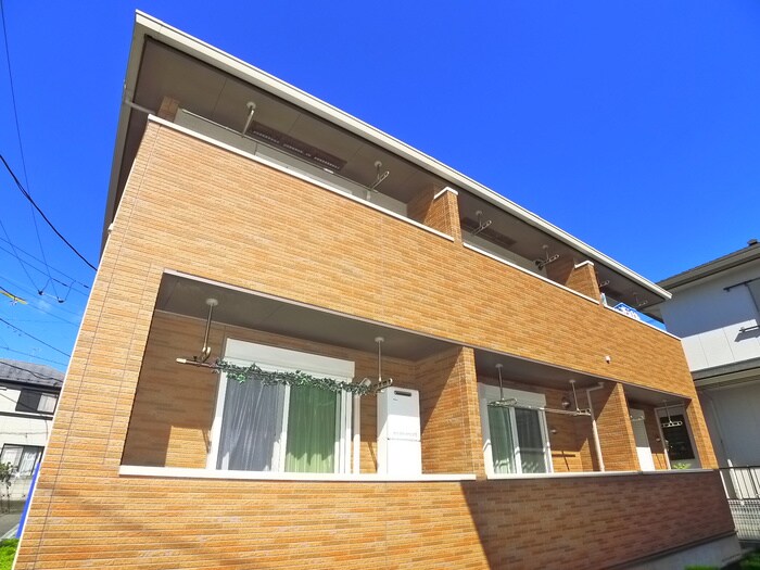 グランツの物件外観写真