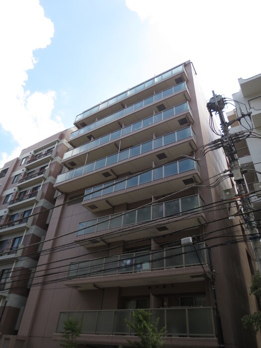 ドゥーエ横濱台町の物件外観写真