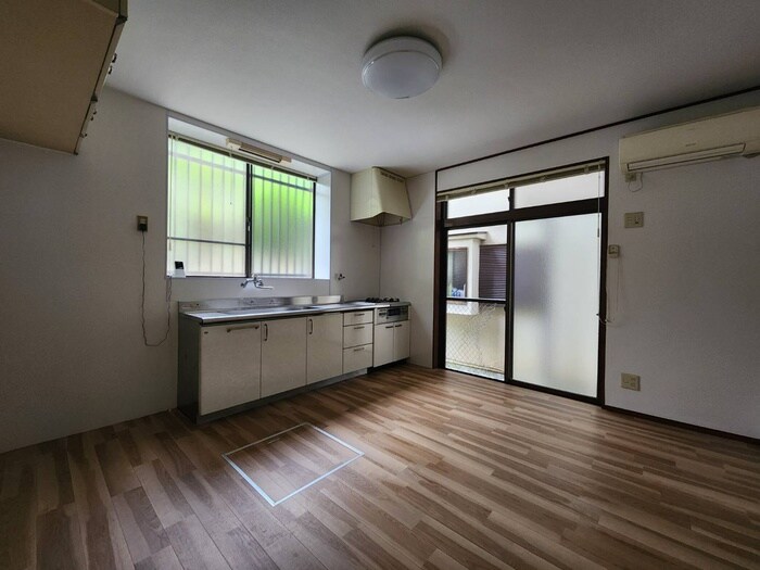 町田市小山町貸家の物件内観写真