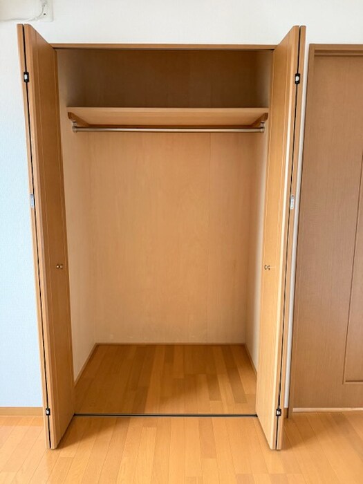 ロイヤルクマイの物件内観写真