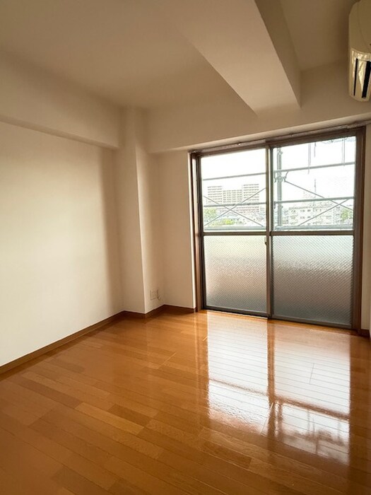 ロイヤルクマイの物件内観写真