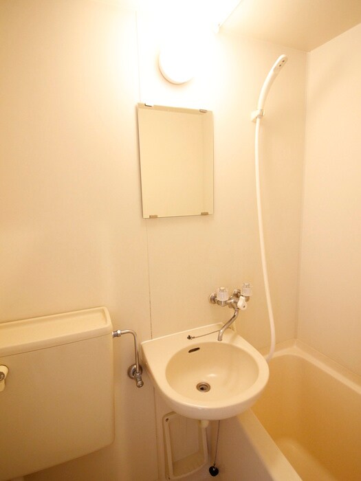 ルクレ青葉台の物件内観写真