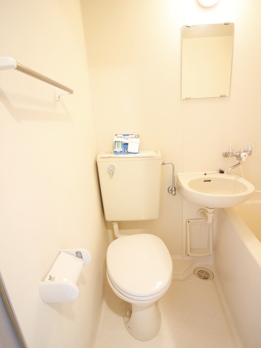 ルクレ青葉台の物件内観写真