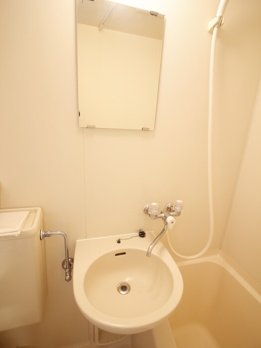 ルクレ青葉台の物件内観写真