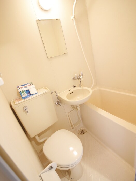 ルクレ青葉台の物件内観写真