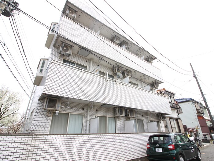 シャト－ブランの物件外観写真