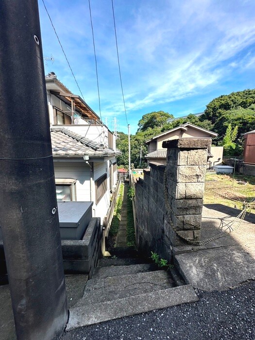 東逸見町戸建の物件外観写真