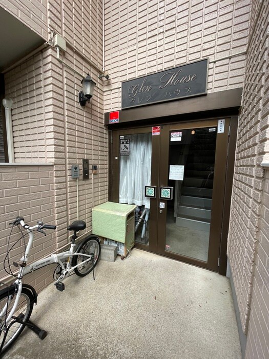 グレンハウスの物件外観写真