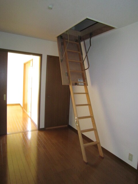 ローズハイツ　Ａの物件内観写真