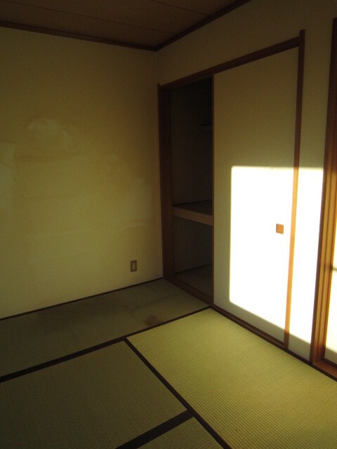 ローズハイツ　Ａの物件内観写真