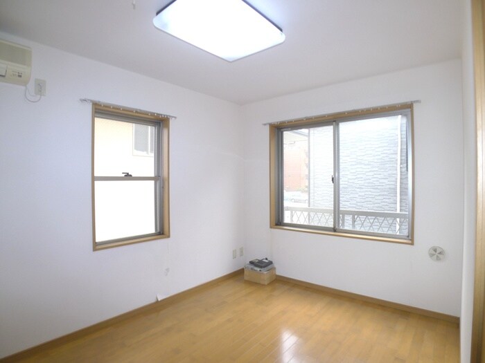 ウリ－スンの物件内観写真