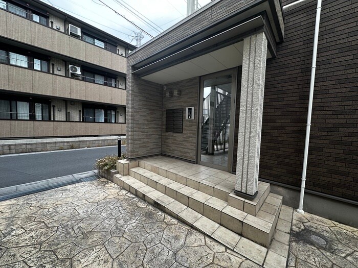 ノーヴァの物件外観写真