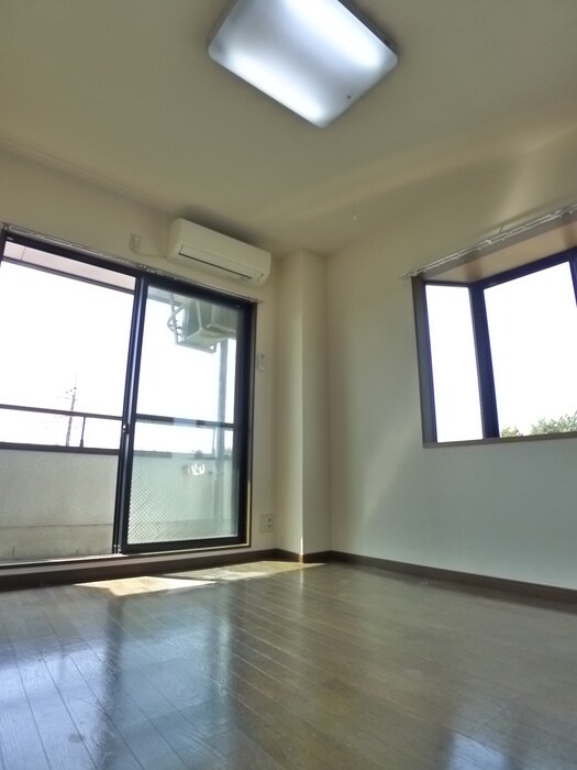 榎本マンションの物件内観写真