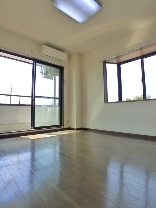 榎本マンションの物件内観写真