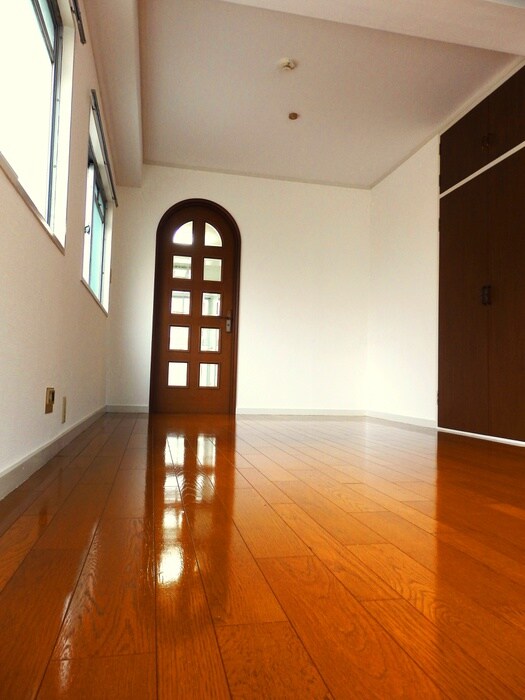 川崎マンションの物件内観写真