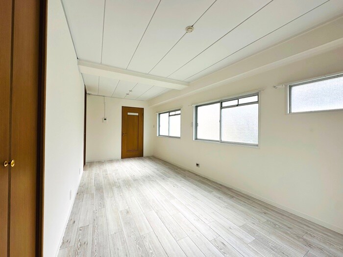 川崎マンションの物件内観写真