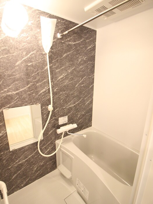 ルミエール大和２４の物件内観写真