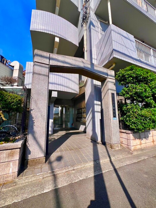 第二コ－ポ代田の物件外観写真