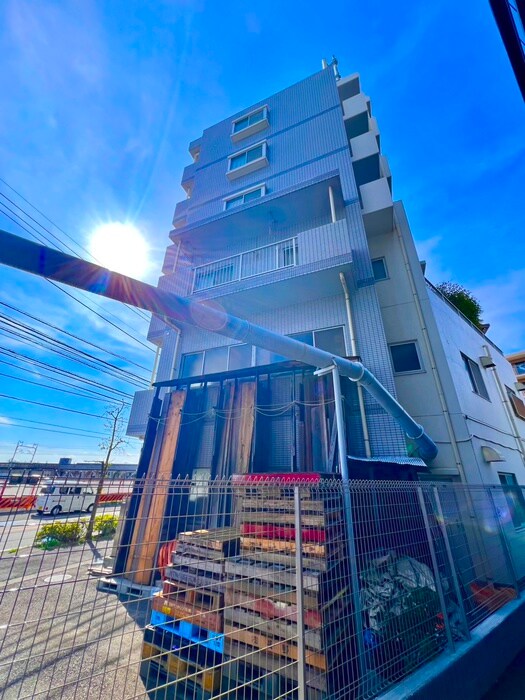 第二コ－ポ代田の物件外観写真