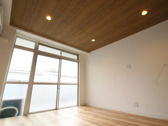 シャトウ中野アネックスの物件内観写真