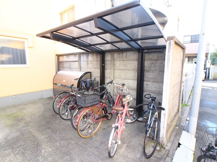 シャトウ中野アネックスの物件外観写真