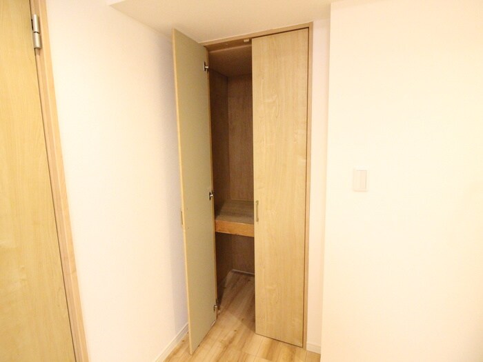 シャトウ中野アネックスの物件内観写真