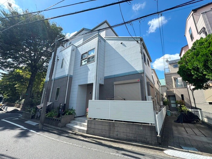 中井２丁目戸建の物件外観写真