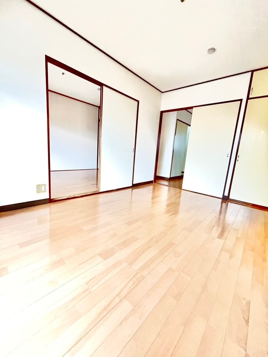 イソマ第２ハイツの物件内観写真