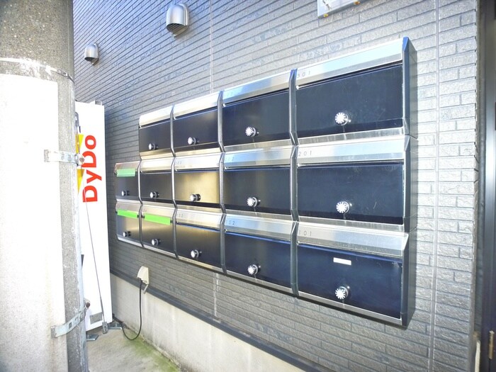 KTH堀切の物件外観写真