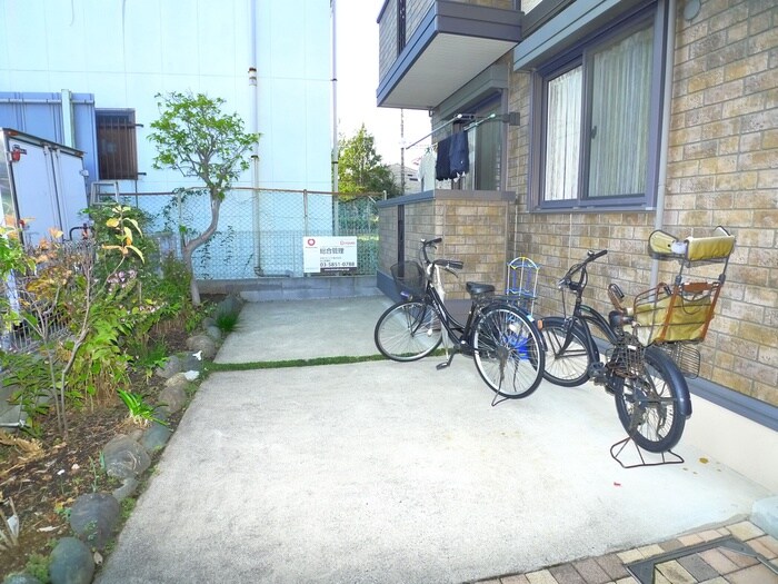 シャルマンの物件外観写真