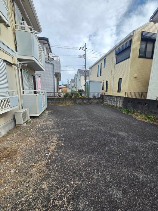 グランデュール緑ヶ丘の物件外観写真