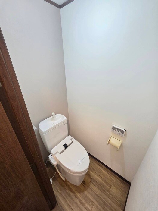 グランデュール緑ヶ丘の物件内観写真