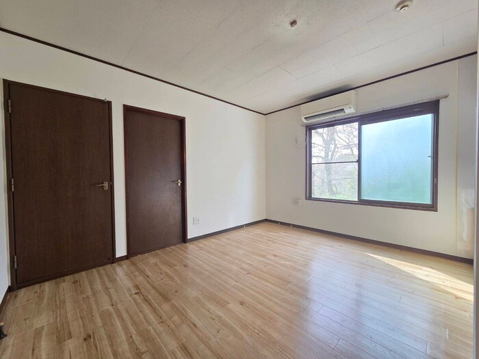 グランデュール緑ヶ丘の物件内観写真