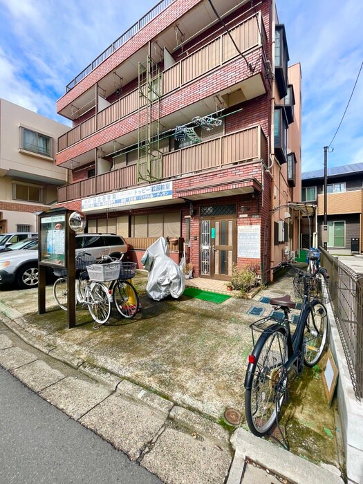 サンハイム東向島の物件外観写真