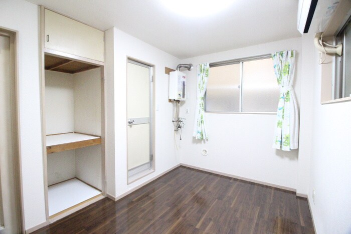 メゾンアイリス(102)の物件内観写真