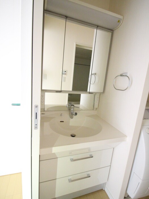 ＡＸＩＳ桜木町の物件内観写真