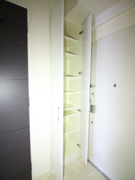 ＡＸＩＳ桜木町の物件内観写真