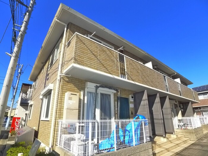 センターハウスＢ棟の物件外観写真