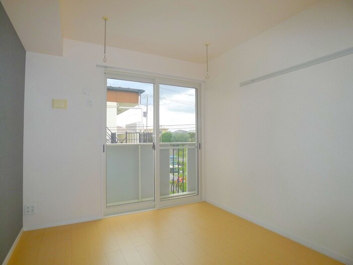 センターハウスＢ棟の物件内観写真