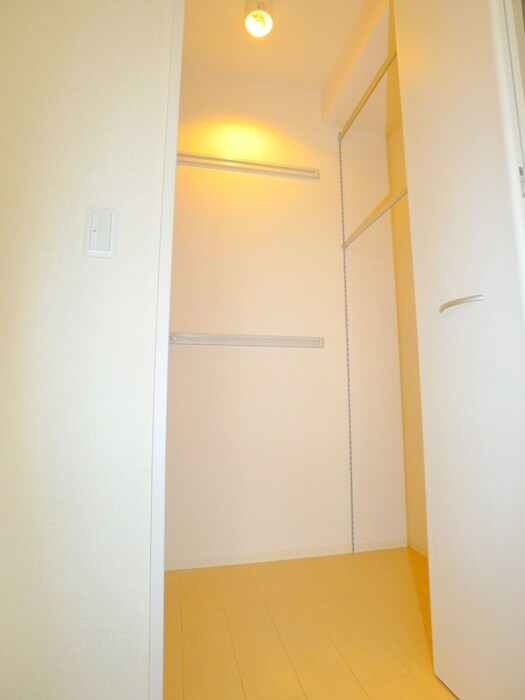 センターハウスＢ棟の物件内観写真