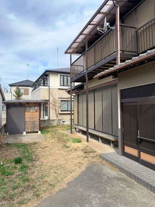 栗橋東3丁目貸家の物件外観写真