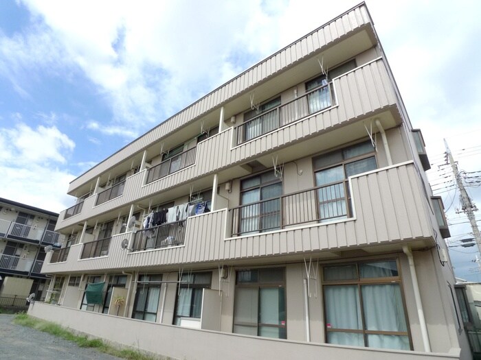 エステ－トドミ－ルの物件外観写真