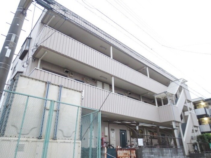 エステ－トドミ－ルの物件外観写真