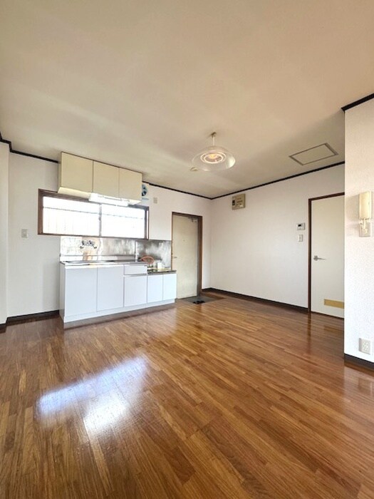 エステ－トドミ－ルの物件内観写真