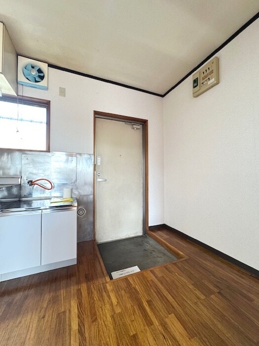 エステ－トドミ－ルの物件内観写真